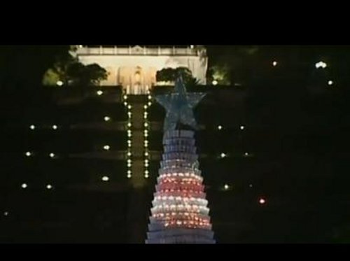 HaifaXmas Giant Christmas Tree Brings in Total Eco Friendliness in Haifa (Video)