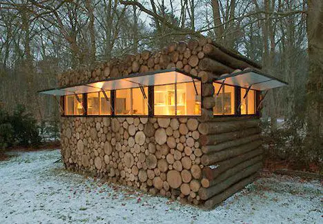 Modern Log Cabin 6 Log Cabins Designs for Your Garden or Pool